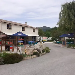 https://camping-les-lavandes.fr-provencehotel.com